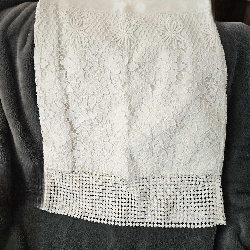 Tibi White Floral Lace Pencil Skirt